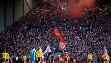 Спорт и бизнес: Висшата лига - една футболна лига за 10 млрд. евро