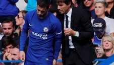 Азар: Не обичам да се връщам в защита, но Конте ме принуждава