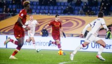 Жозе Моуриньо си отдъхна, Рома се добра до измъчено 1:0 срещу Каляри