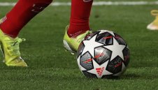 Мачовете по телевизията днес, 27 април