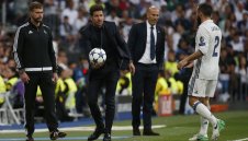 Симеоне призна: Бяхме много зле, паднахме заслужено