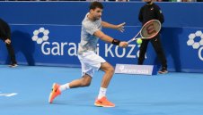 Гришо няма спирка! Отнесе Басилашвили и е на финал в София