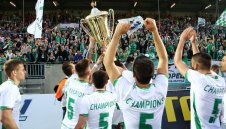 Славия шампион, Лудогорец на дъното