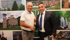 Стоичков получава своя пореден кът слава 