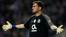 Свети Икер ще пази и на 40 за Порто