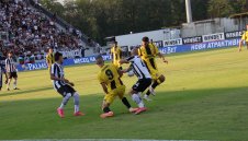 Скандал в Ботев Пловдив, стигна се до бой