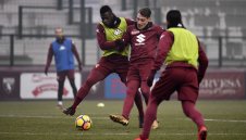 Коледно чудо! Белоти се размина с кошмарна контузия