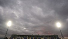 Треска на "Герена": Левски е първи, стадионът е празен