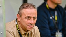 Илиан Илиев потвърди изходящия трансфер на Златев