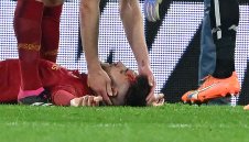 Брутално: 30 шева за капитана на Рома