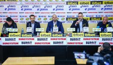 ОФИЦИАЛНО: Нови акционери в Левски