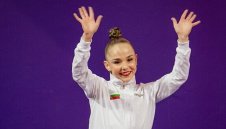 Стилияна Николова оглави квалификацията на Световното