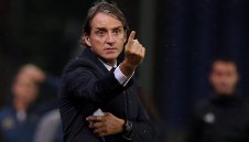 Манчини не издържа: Писна ми да се дъним!