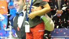 Рони О'Съливън триумфира в Германия