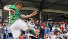 Аржентинец повтори кунг-фу ритника на Кантона + ВИДЕО