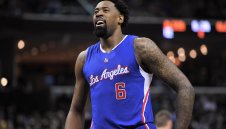 Обрат – ДеАндре Джордън остава в ЛА Клипърс
