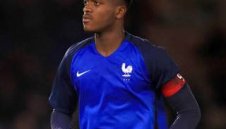 Борусия Дортмунд привлече двуметров талант на ПСЖ