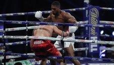 Задава ли се мечтан мач срещу Уайлдър? Джошуа с голяма новина