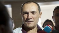 Пореден удар по Васил Божков: Задържаха жената, с която живее 