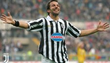 Символът на "Старата госпожа" празнува рожден ден