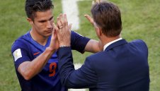 Наричайте го Ван ГениАЛ