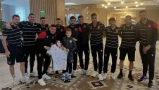 10-годишен футболист финтира "лъвовете" на България