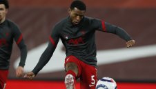 Сделка: Вайналдум отива на 95% в Барса