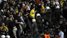 Арести помрачиха мача на "Тумба"