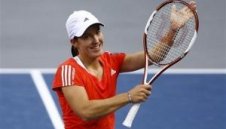 Жустин Енен с първи успех след триумфа на U.S.Open