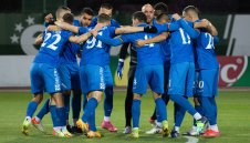 Левски уреди контрола с поляци 