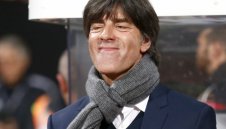 Официално: Льов остава селекционер на Маншафта до 2018 година