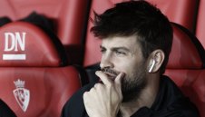 Не е за вярване: Пике защити Реал Мадрид и оплю съдия