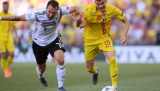 Байерн и Барса се цакат за сина на Джика Хаджи, той преговаря тайно с Дортмунд