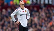 Легенди на Юнайтед скочиха на Роналдо, бил "зад**к"