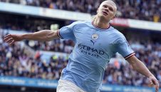 Голово чудовище: Халанд е пред велик рекорд! 