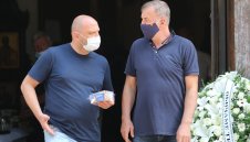 Изненада! Наско Сираков още не е прехвърлил акции на Левски на Тити 