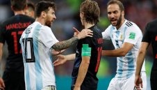 Модрич: Никога в един отбор с Меси!