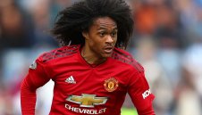 Младок ще преподпише с Червените дяволи