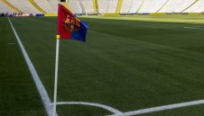 Барса започва да изригва като вулкан