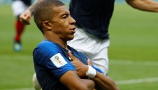 Лоран Блан: Мбапе е човек, който плаши защитниците