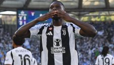 Ман Юнайтед набеляза двама французи