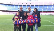 Заради сина си! Легендата на Барса Ривалдо стана фен на Левски