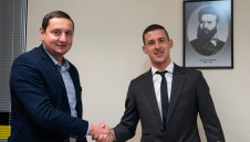 Ботев Пловдив преподписа и със Сашо Тонев