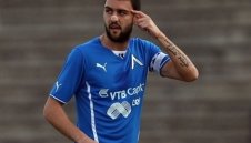 Гаджев държи "канарчетата" в режим на изчакване