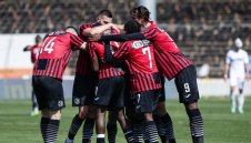 „Черната котка“ на Славия нанесе първо поражение на „белите“ през 2024 г. и изпревари Левски