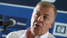 Сираков за Ивайло Петков: Ще трябва да се разделим