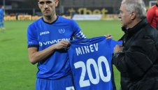 Левски хвърля Минев и Джереми на "смърфовете"