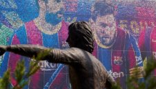 Великани: Меси докосва извънземен рекорд на Пеле