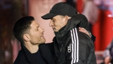 Тухел цака Флик, бута се за треньор на Барса