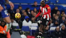 Брентфорд отряза Нюкасъл за нападател, той иска обяснение